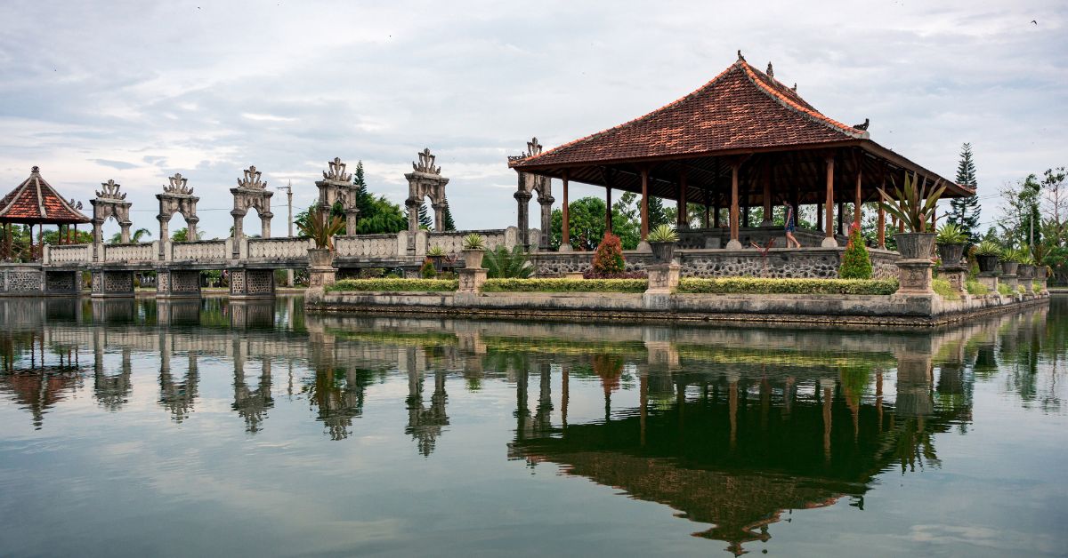 Taman Ujung Sukasada Bali: A Beautiful Royal Garden for Families and Photography