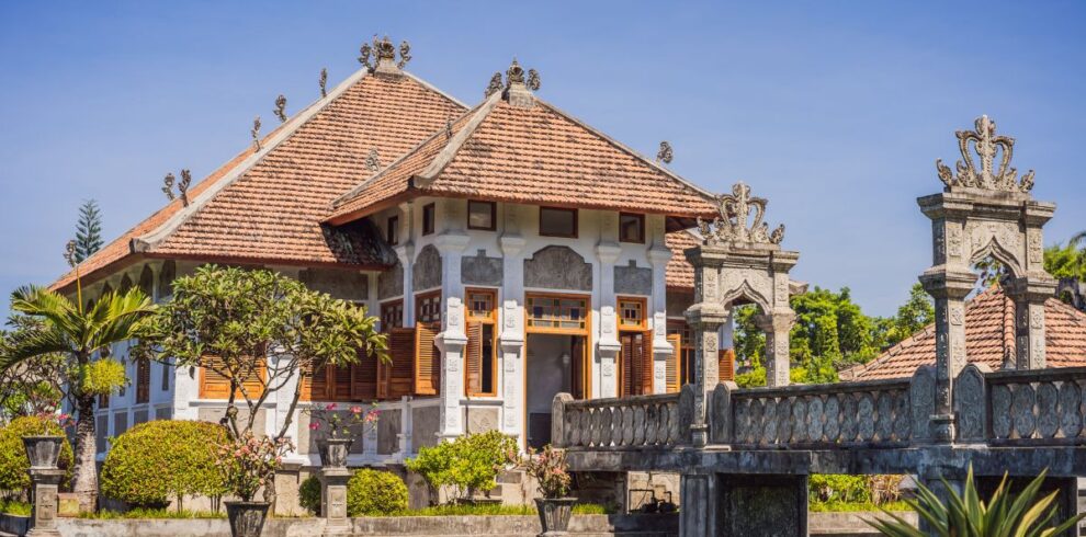 Taman Ujung SUkasada & Pura Agung Besakih Discover the grandeur of East Bali. Explore the authentic spirit of East Bali. Visit Pura Agung Besakih (The Mother Temple) and Taman Ujung Water Palace with our private unit-based tour. Book your honest Bali journey today.